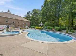2 Richmond Road BLDG 2 #302, West Milford Twp., NJ 07480