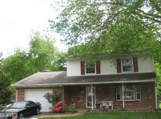 814 Douglas St, Fredericksburg, VA 22407