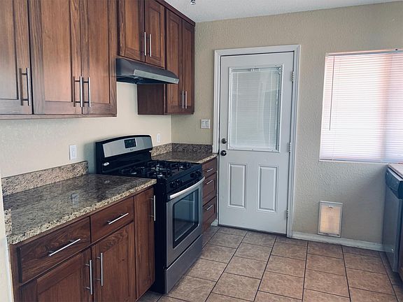 2nd image of 10605 Aire Rock Ct