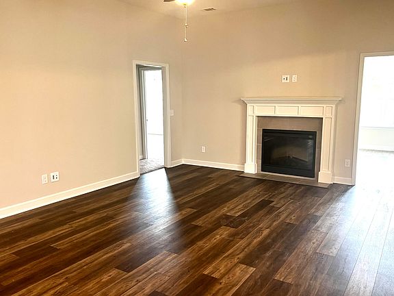 5th image of 7332 Hanford Drive