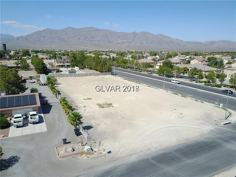 6100 Whispering Sands Dr, Las Vegas, NV 89131 | Zillow