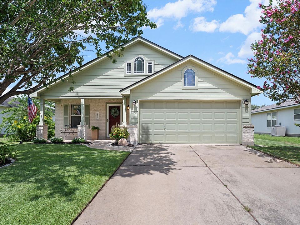 1st image of 214 Jennifer Ln