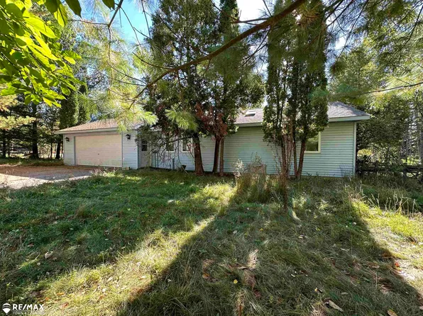 5344 Archers Way, Gladwin, MI 48624