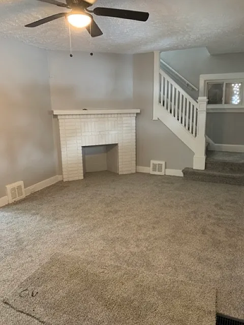 14515 Northfield Ave photo 1