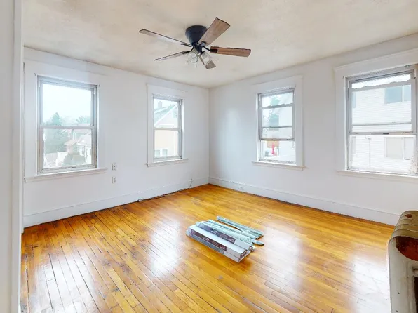 14 Lincoln Ct #1, Saugus, MA 01906