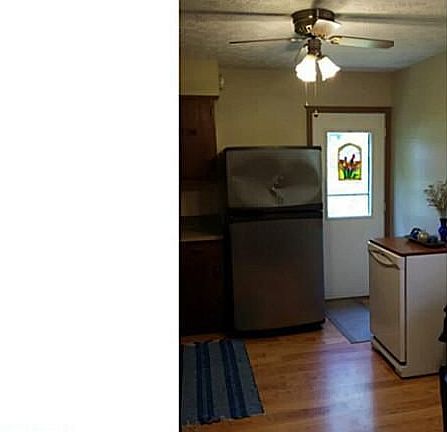 4th image of 9658 Mojave Cir