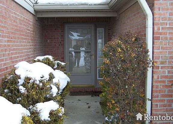 2nd image of 10718 Cardinal Cir