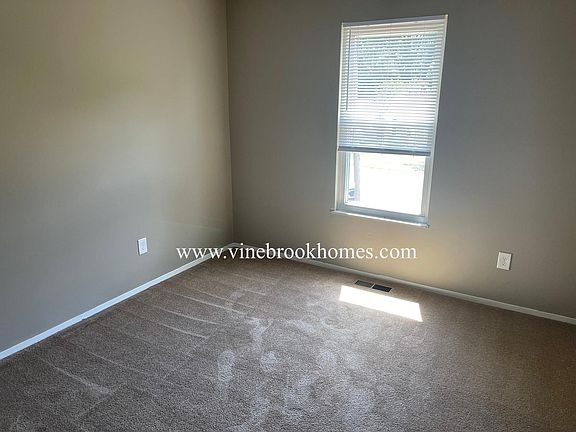 3rd image of 8587 North Ave
