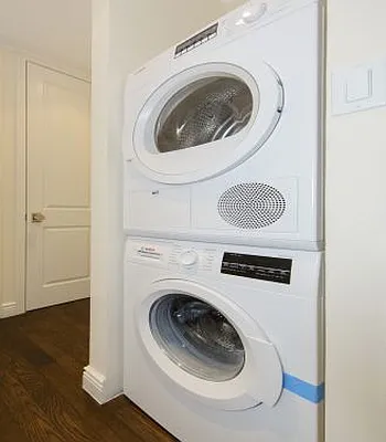 Rented by Icon Realty Management | media 4