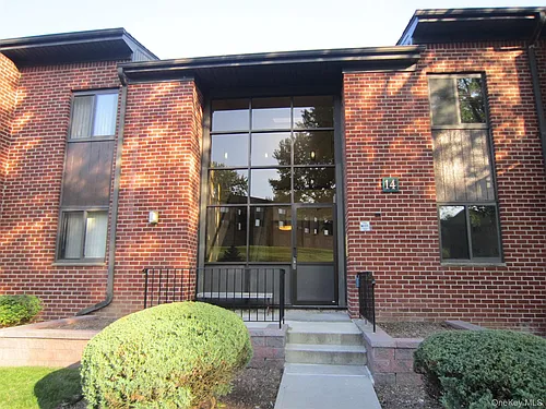 14 Charles Ln #1B Photo 1 14 Charles Ln #1B Photo 1