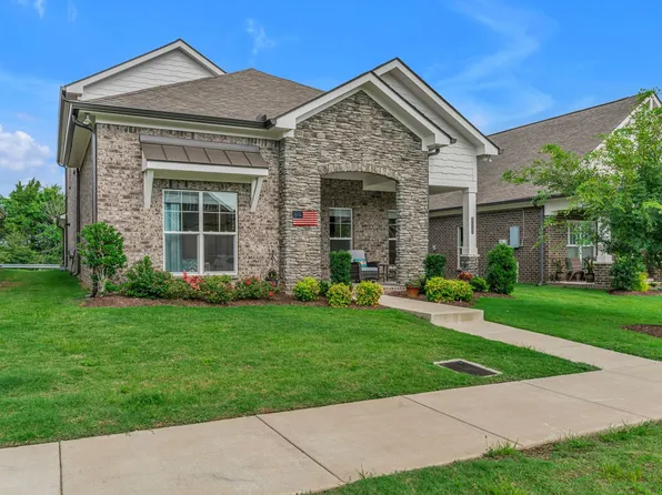 6035 Parkhaven Blvd, Hermitage, TN 37076