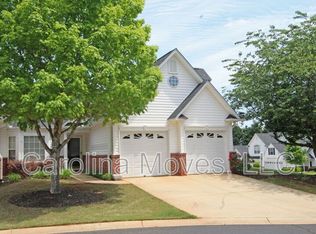 500 Cliffview Ct, Greer, SC 29650