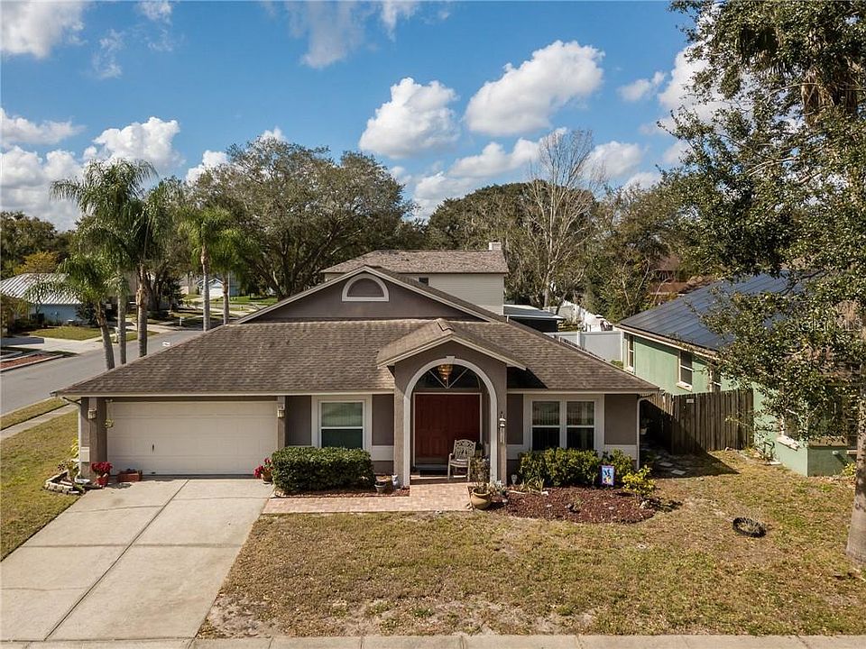 1st image of 2219 Tioga Dr