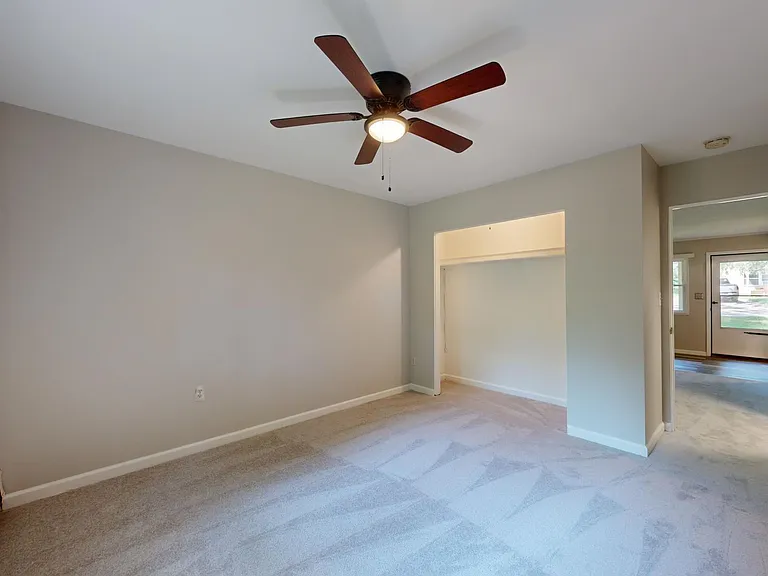 124 Allen Dr #1 — Photo 9