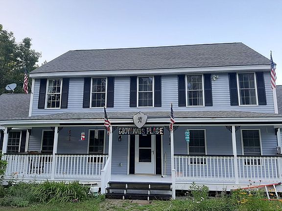 That's a full family porch 