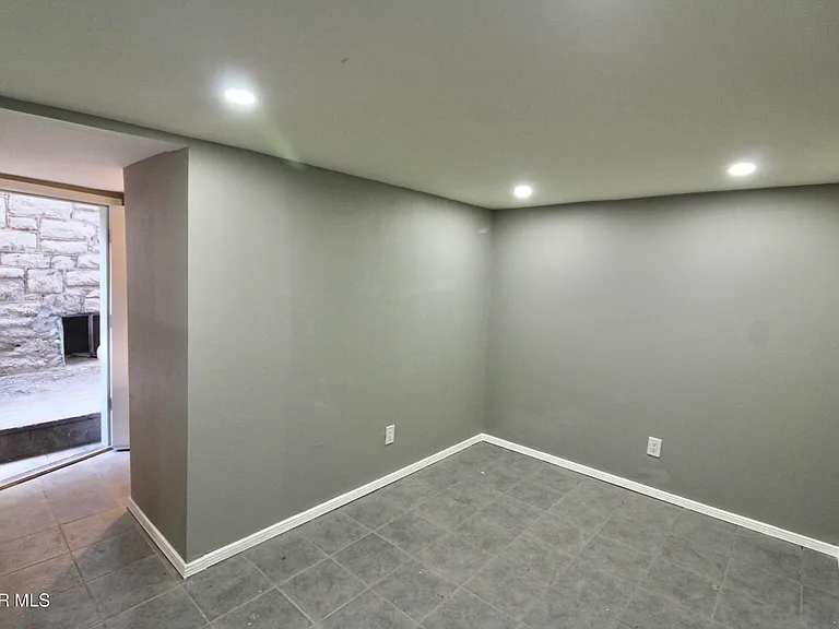 1408 Arizona Ave #C — Photo 10