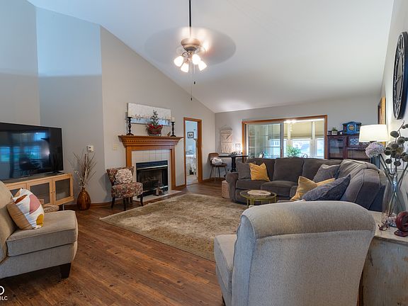 5th image of 4927 W Cedar Cove Way #13