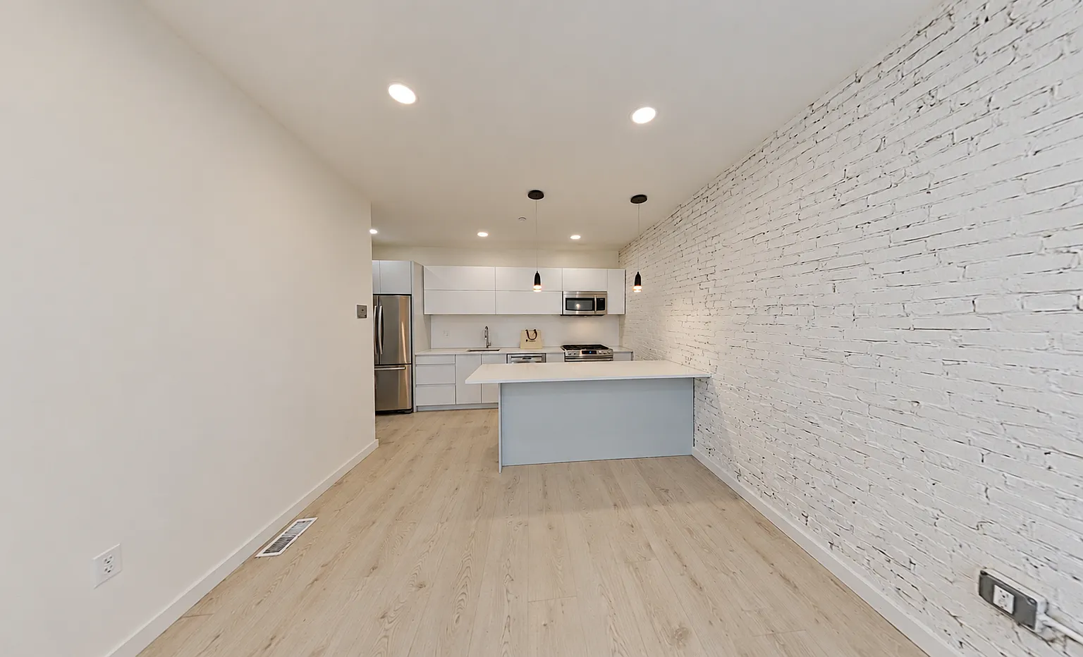 2 Worthington Street — Photo 3