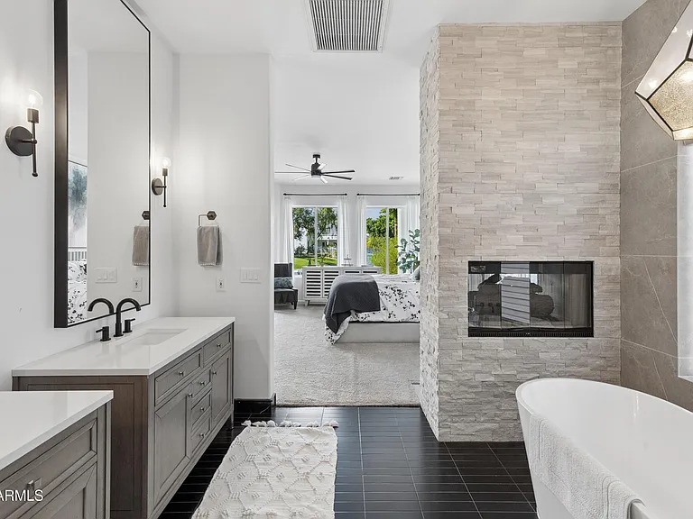 1465 W Island Cir — Photo 59