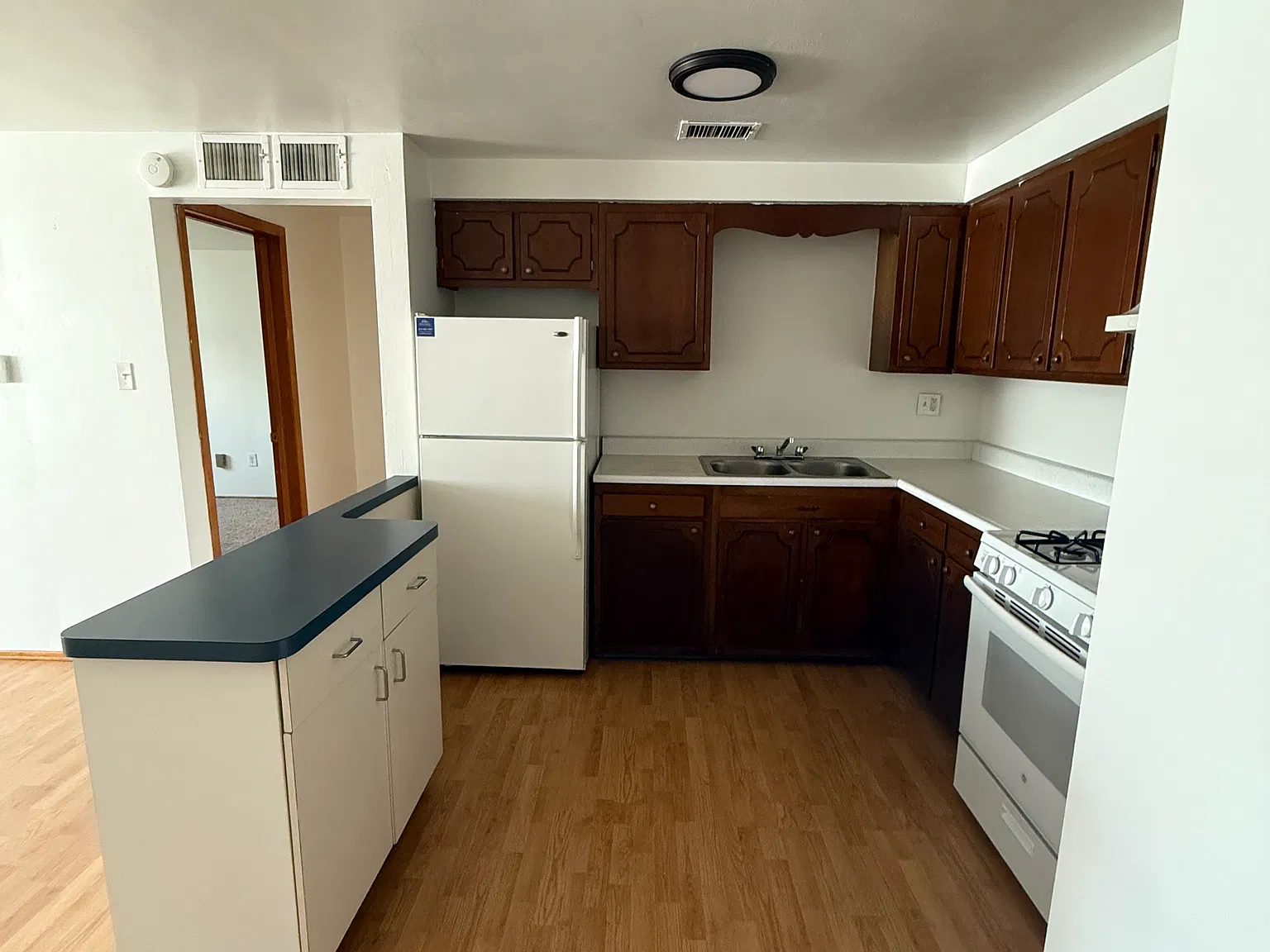 1 bed, 620 sqft, $850 — Photo 2