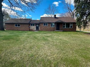 5020 E Arnold Lake Rd, Harrison, MI 48625