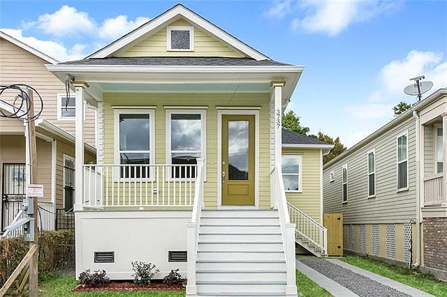 1st image of 3737 Clara St