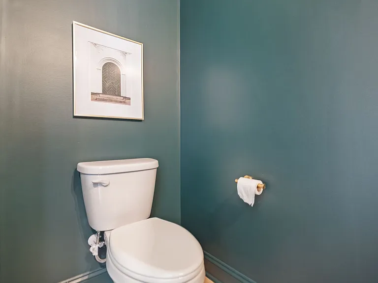 1318 Condon St — Photo 21