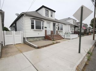 64-17 58th Rd, Maspeth, NY 11378