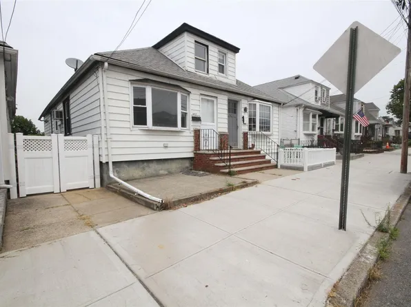 64-17 58th Road, Maspeth, NY 11378