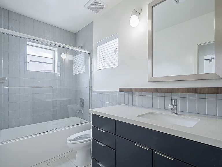 Roosevelt Luxury Townhomes — Photo 8