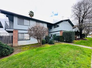 Shields - 2077 (6U) - 201, Fresno, CA 93705