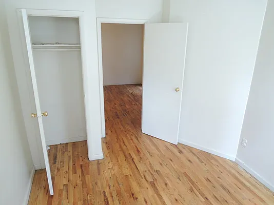 Rented by Bohemia Realty Group | media 14