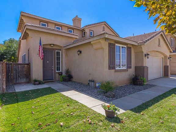 3rd image of 30131 Mount Menifee St