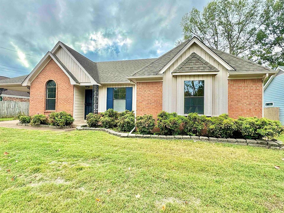 1st image of 2723 Green Hollow Ln