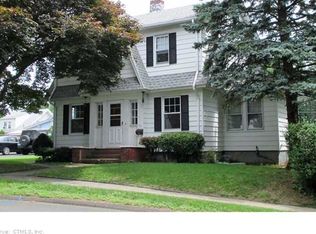 60 Rivercliff Dr, Milford, CT 06460