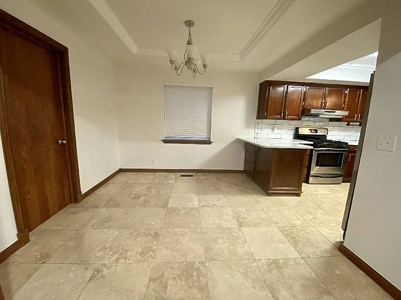 2nd image of 10223 Fairfax Ln