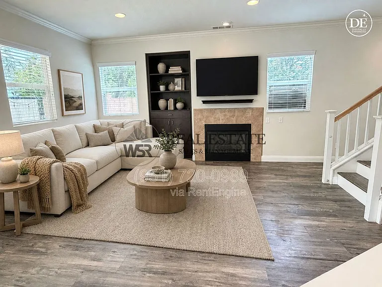 5798 Mapleview Dr — Photo 4