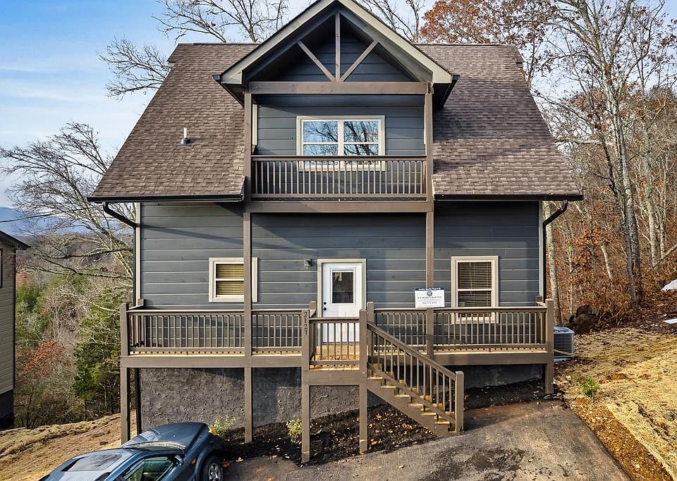 1st image of 2127 Eagle Feather Dr