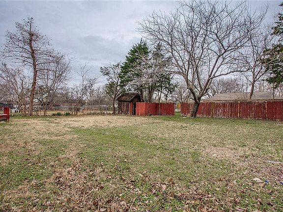 5th image of 12917 Mitchell Dr