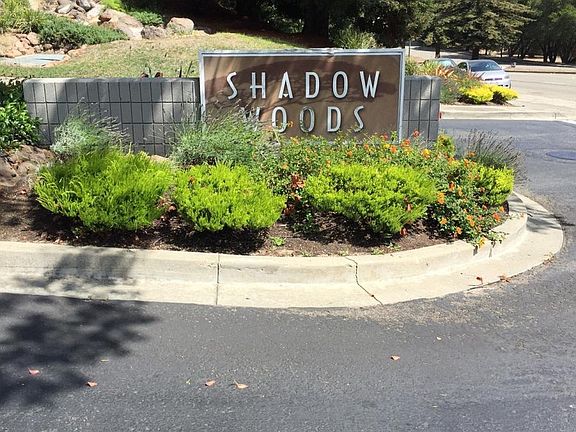 3rd image of 520 Canyon Oaks Dr APT C