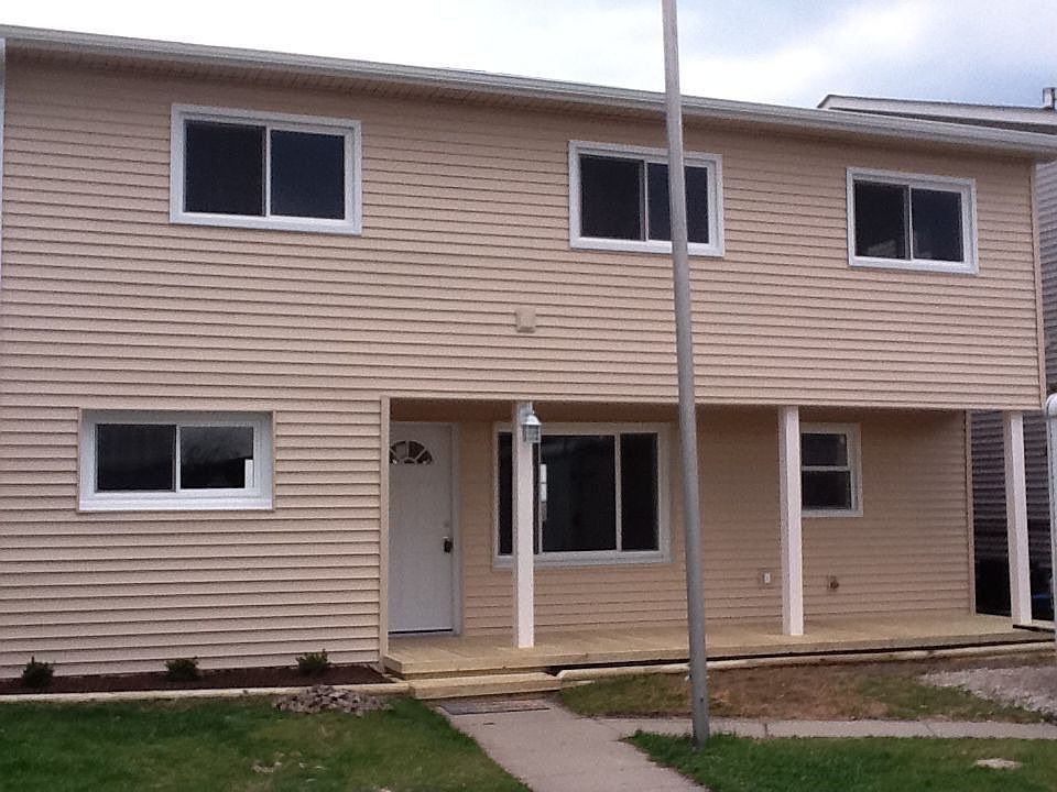 1st image of 8972 Anchor Bay Dr