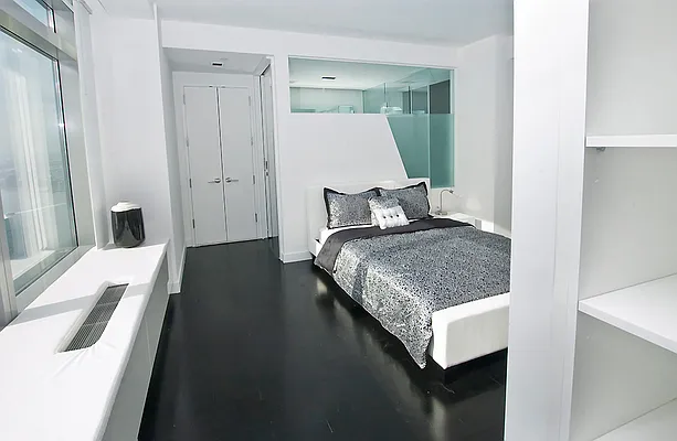 Rented by NOVO | media 44