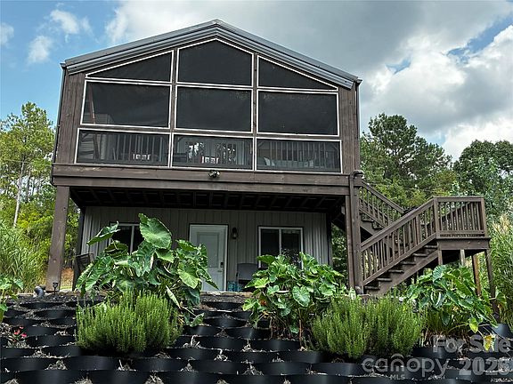 2nd image of 2268 Singleton Creek Rd