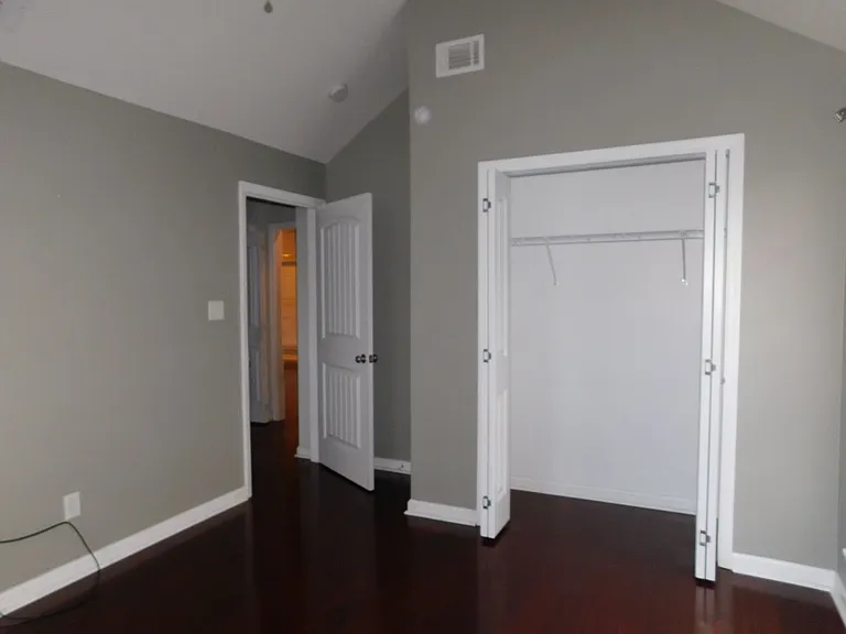 3498 Butler Woods Dr — Photo 19