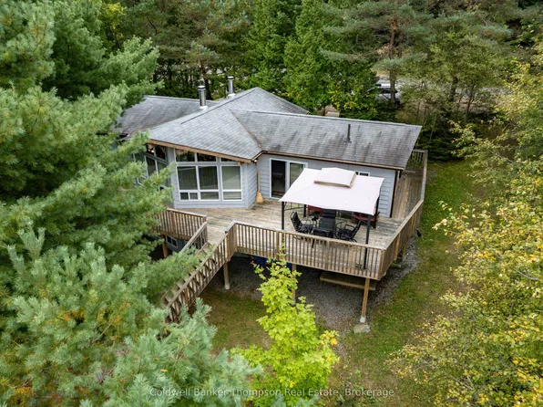 2266 Pickerel & Jack Lake Rd, Burks Falls, ON P0A 1C0