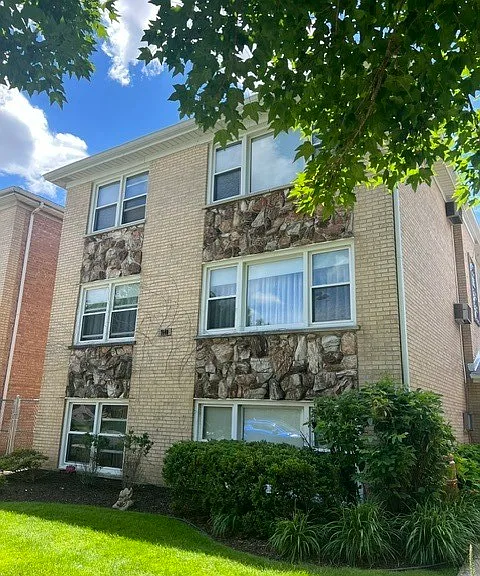 7640 Wilcox St #2R — Photo 1