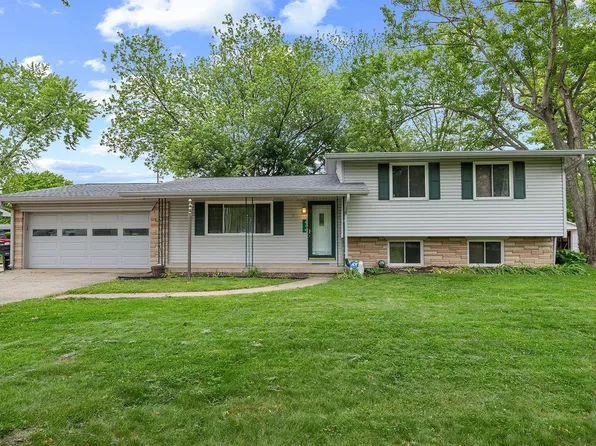 416 S Madison St, Mulberry, IN 46058