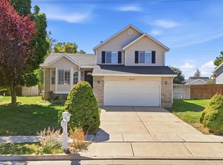 2015 Katies Way, Clearfield, UT 84015