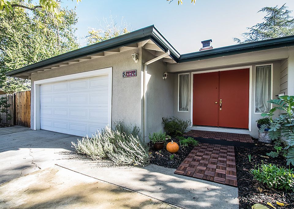 1st image of 7136 Van Maren Ln