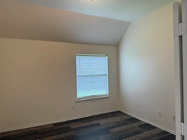 509 Avalanche Dr — Photo 8